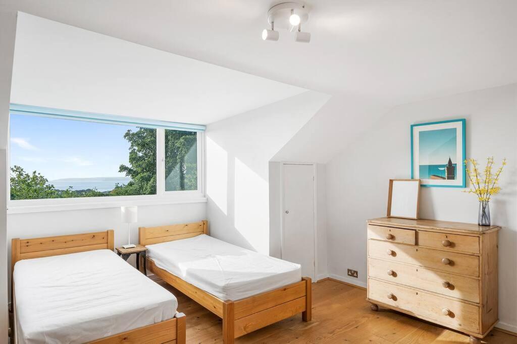 Manacles - Spacious Flat Near Beach With Sea Views & Parking Falmouth Exterior foto